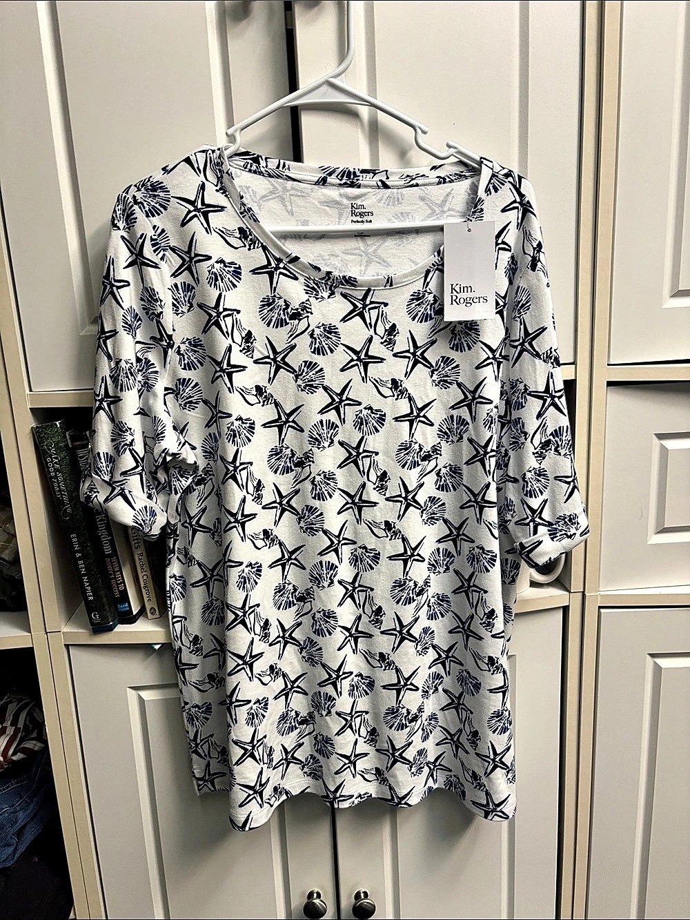 Kim Rogers Floral Tunic in Blue & White Size Large Like New